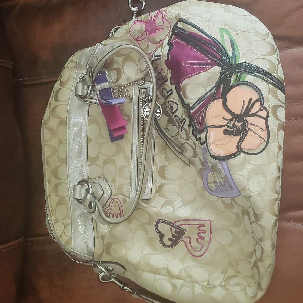 Coach poppy purse